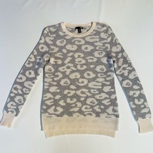 NWOT AQUA 100% Cashmere Sweater XS